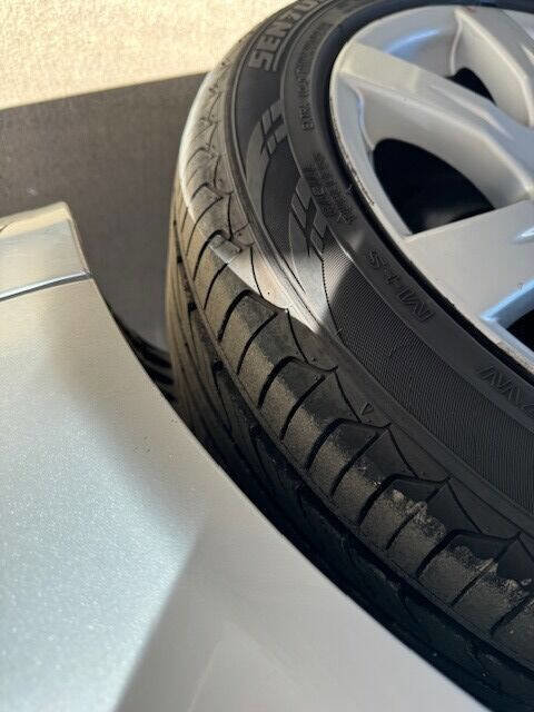 Used 2007 Mercedes-Benz E 350 Sedan image 12