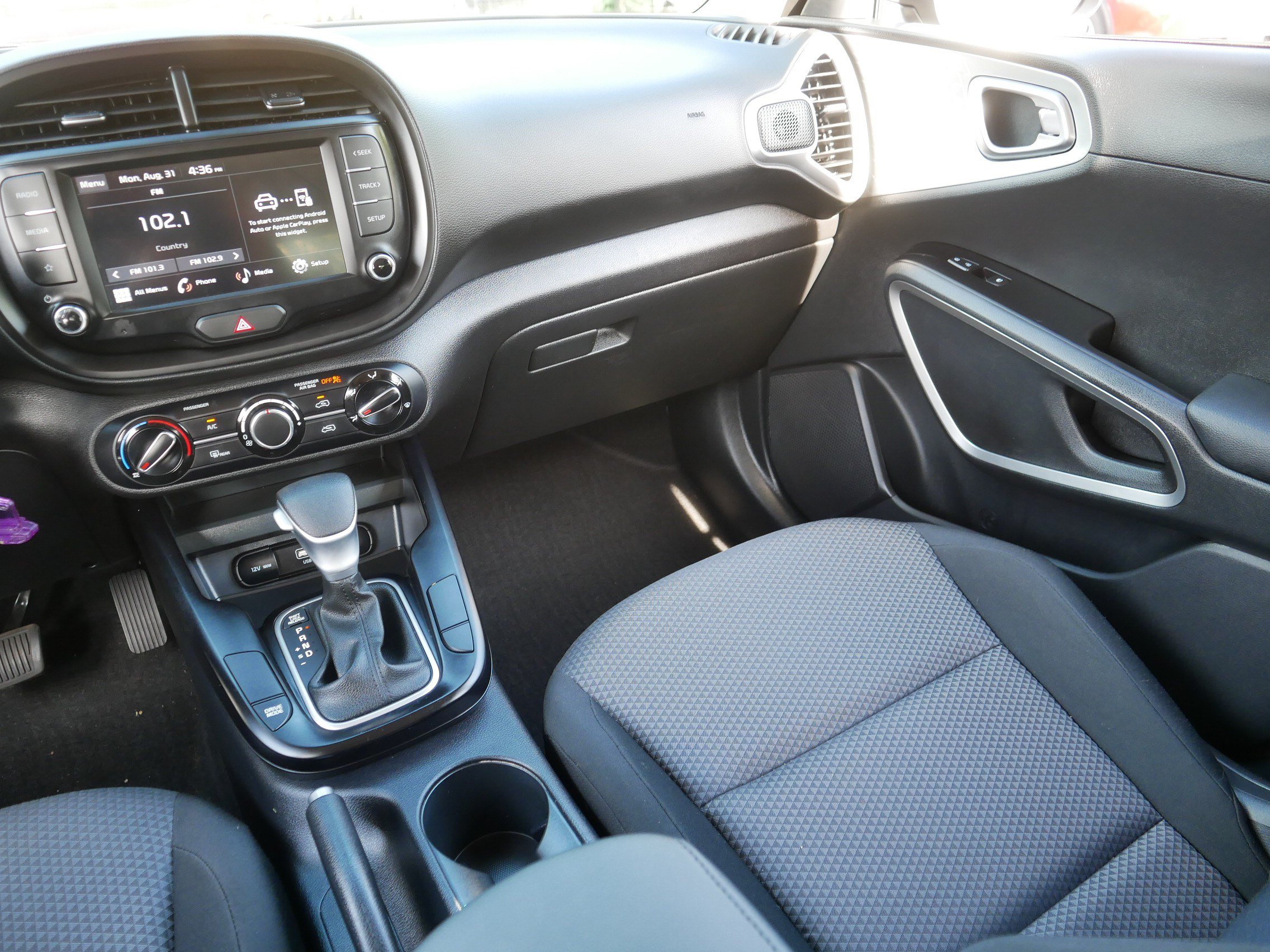 Certified 2024 Kia Soul LX w/ Option Group 015 FWD image 11