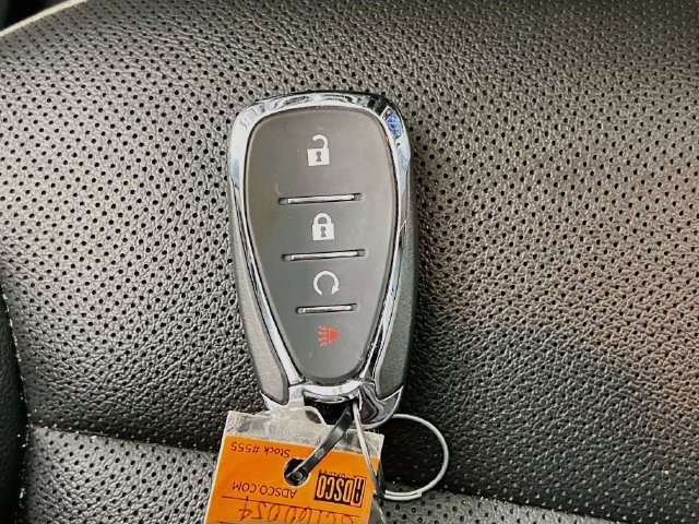 Used 2025 Chevrolet Trax ACTIV w/ Driver Confidence Package FWD image 29