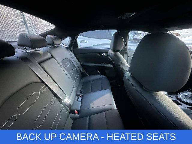 Used 2022 Kia Forte GT-Line w/ GT-Line Premium Package FWD image 4