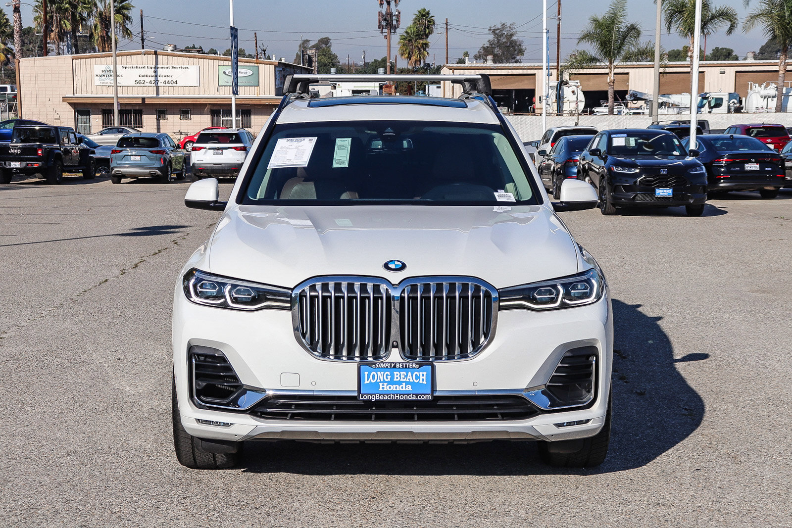 Used 2021 BMW X7 xDrive40i w/ Premium Package image 2
