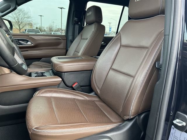 Certified 2023 Chevrolet Tahoe High Country AWD/4WD image 15