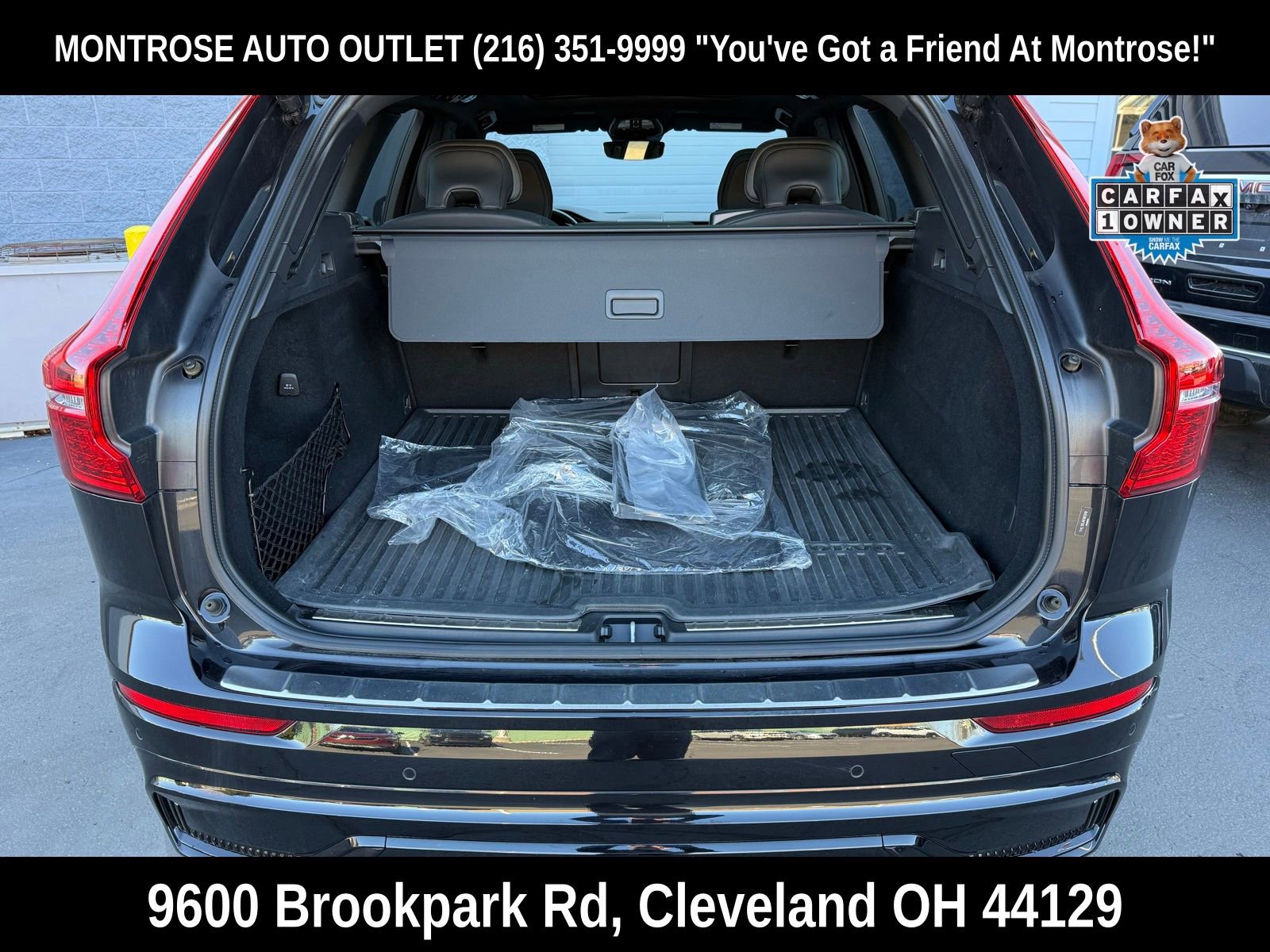 Used 2024 Volvo XC60 B5 Ultimate w/ Protection Package Premier image 15