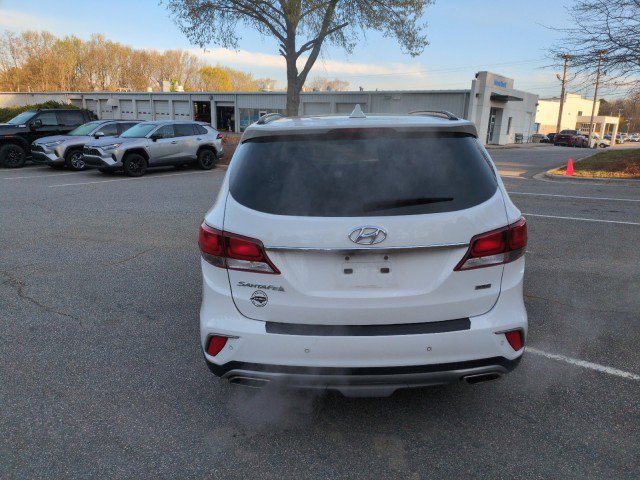 Used 2017 Hyundai Santa Fe Limited image 4