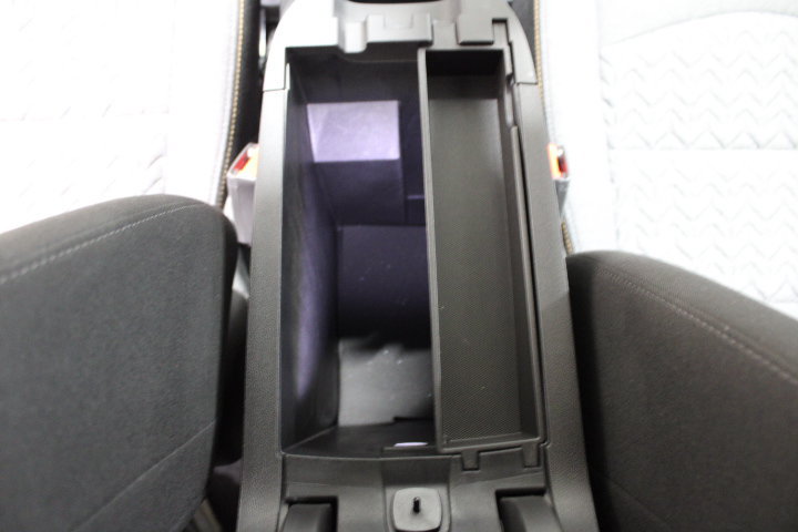 Used 2024 Chevrolet Equinox LT FWD image 32