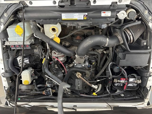 Used 2011 Jeep Wrangler Unlimited Sahara w/ Dual Top Group image 9