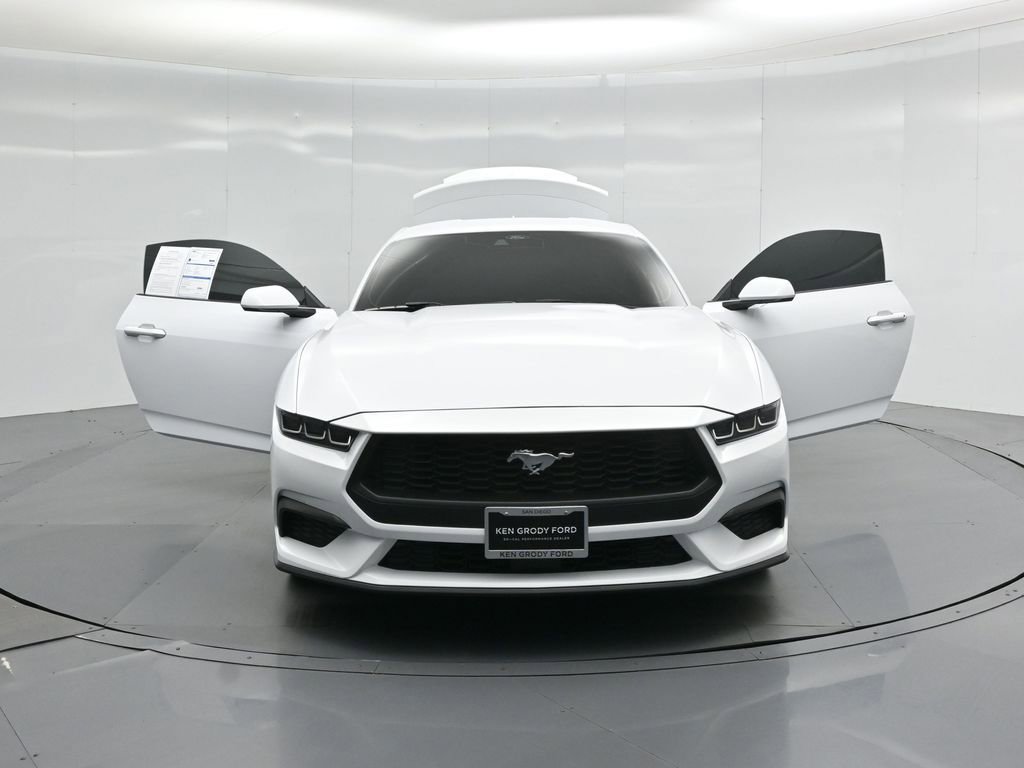 Certified 2024 Ford Mustang Coupe image 27