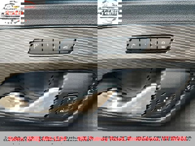 Used 2022 GMC Terrain SLT image 32