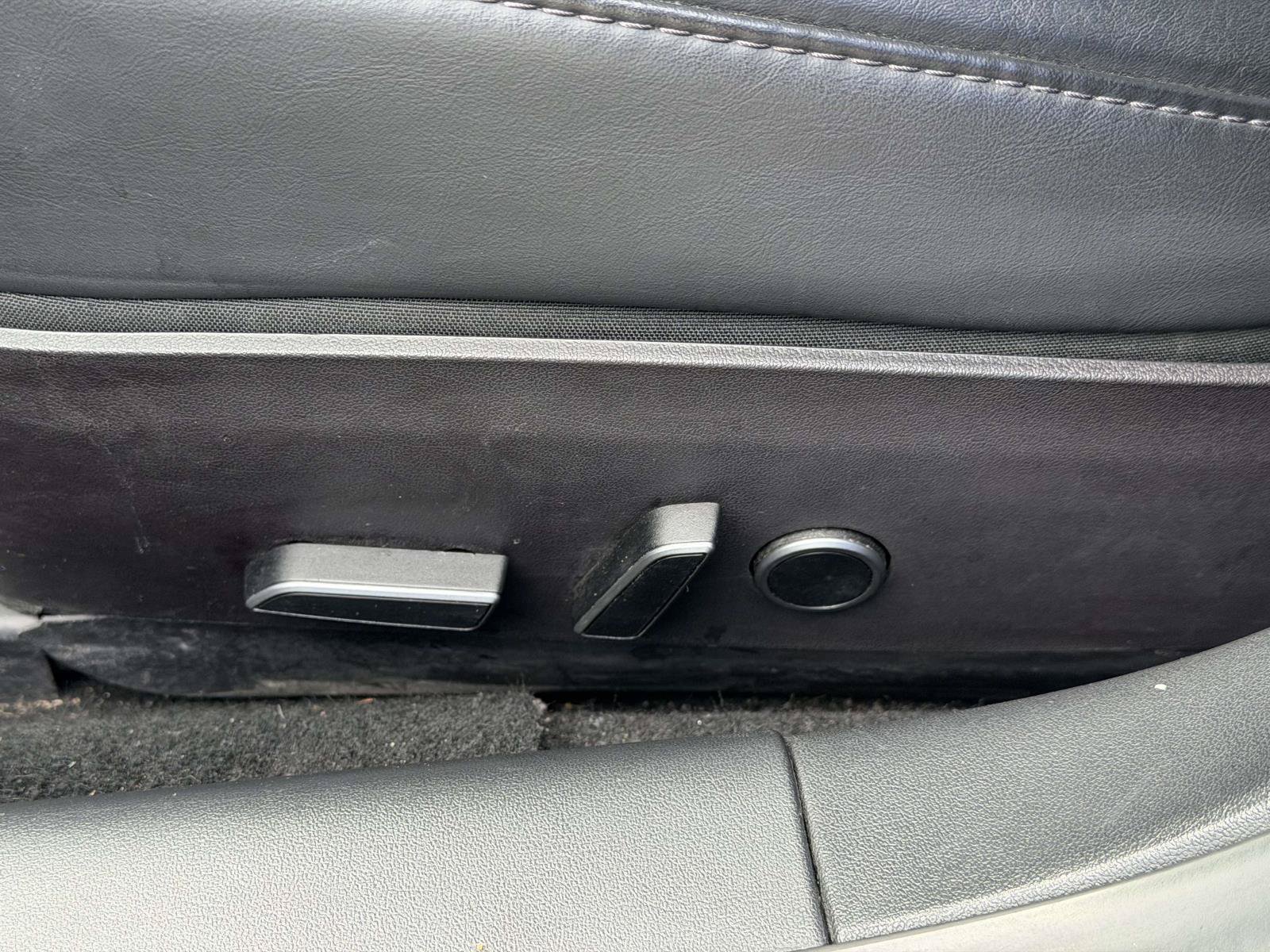 Used 2021 Tesla Model 3 Standard Range RWD image 17