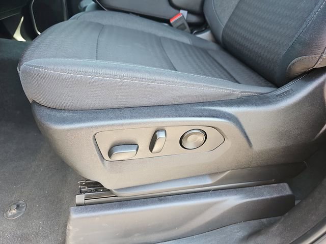 Used 2025 Chevrolet Silverado 1500 LT image 16