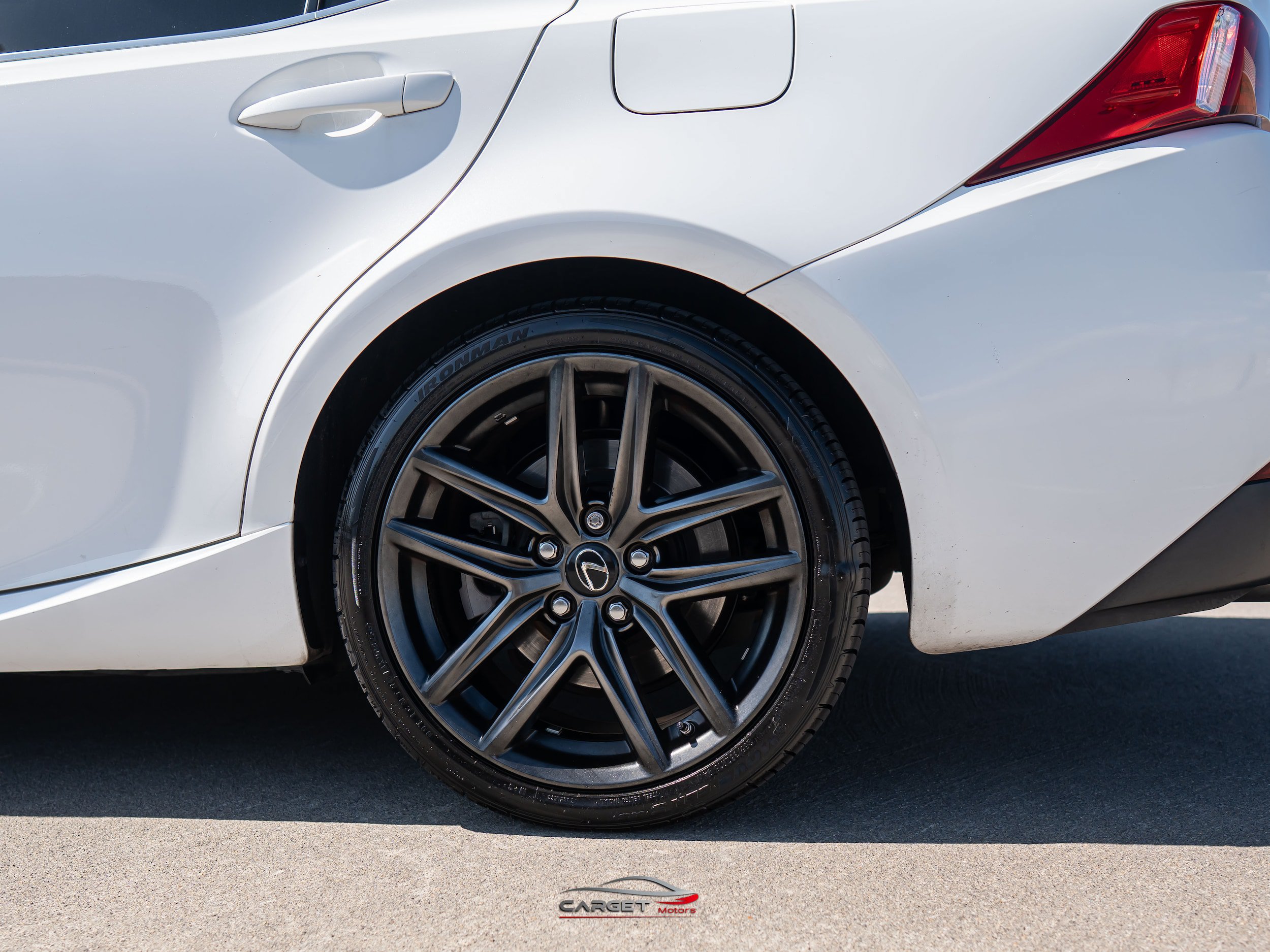 Used 2016 Lexus IS 200t w/ F Sport Package RWD image 12
