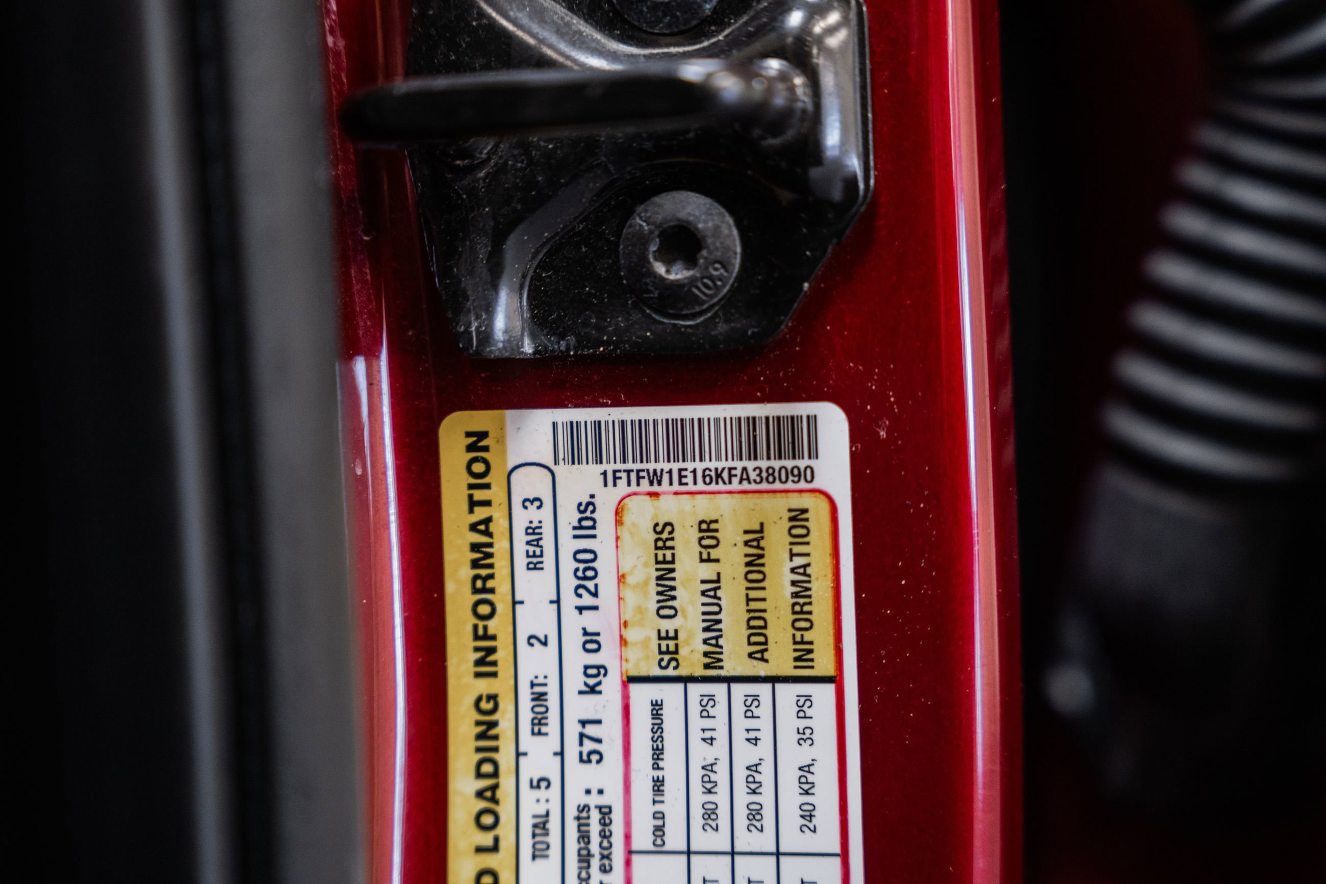 Certified 2019 Ford F150 Lariat w/ Equipment Group 502A Luxury image 50