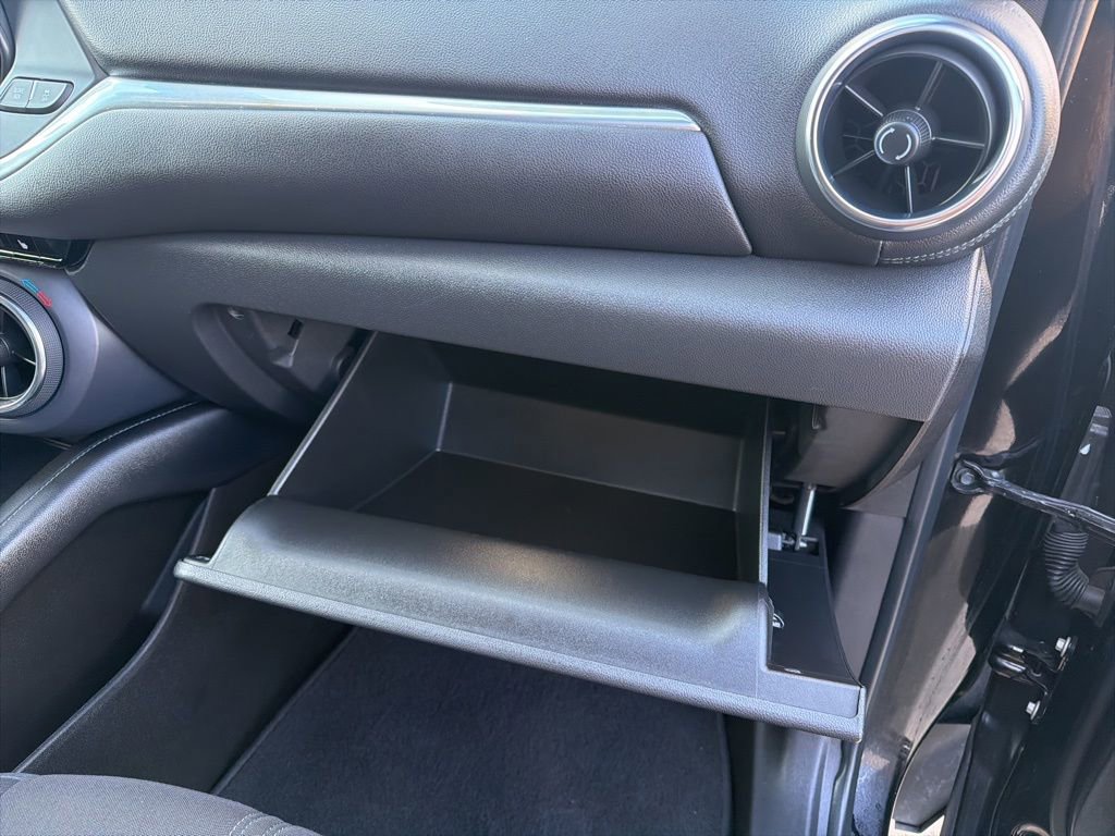 Used 2021 Chevrolet Blazer LT image 39