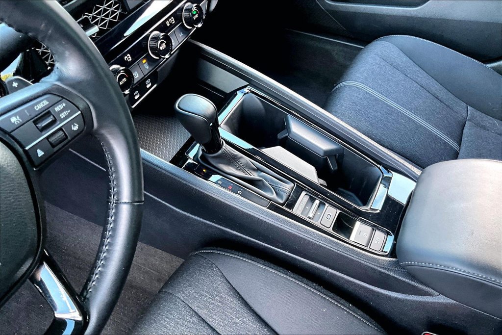 Used 2024 Honda Accord Sport image 15