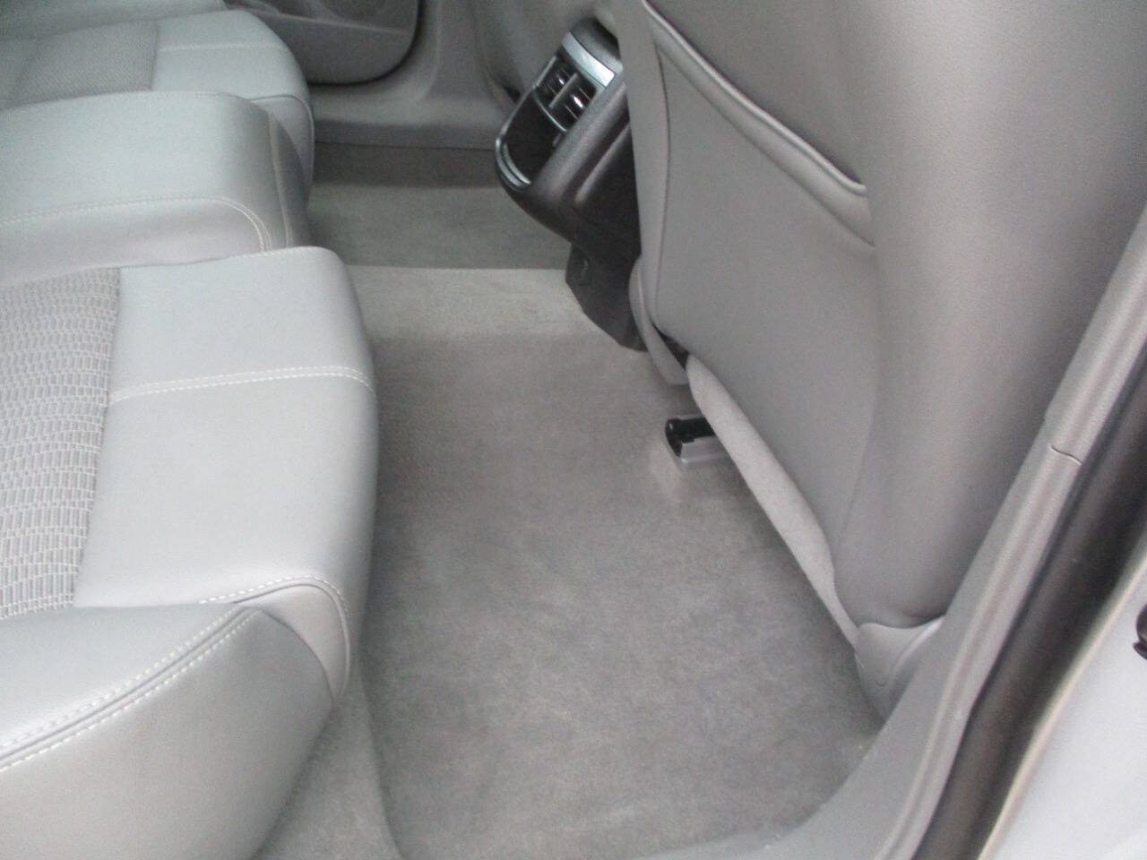 Used 2014 Chevrolet Impala LT w/ Convenience Package FWD image 36