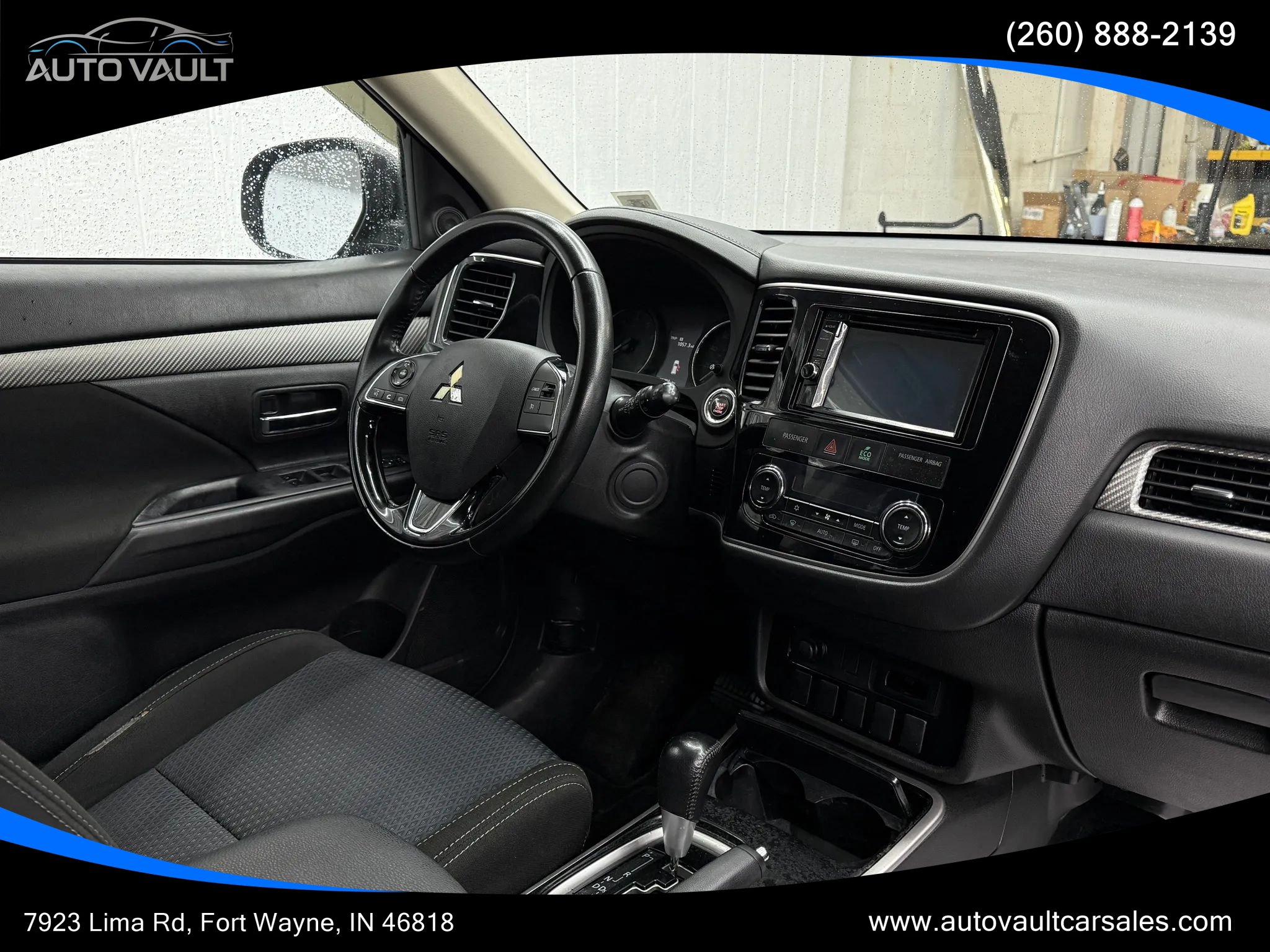 Used 2017 Mitsubishi Outlander SE image 10