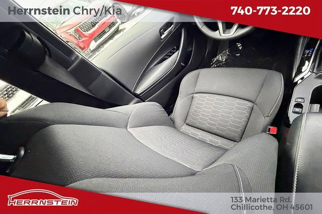 Used 2024 Toyota Corolla SE image 10