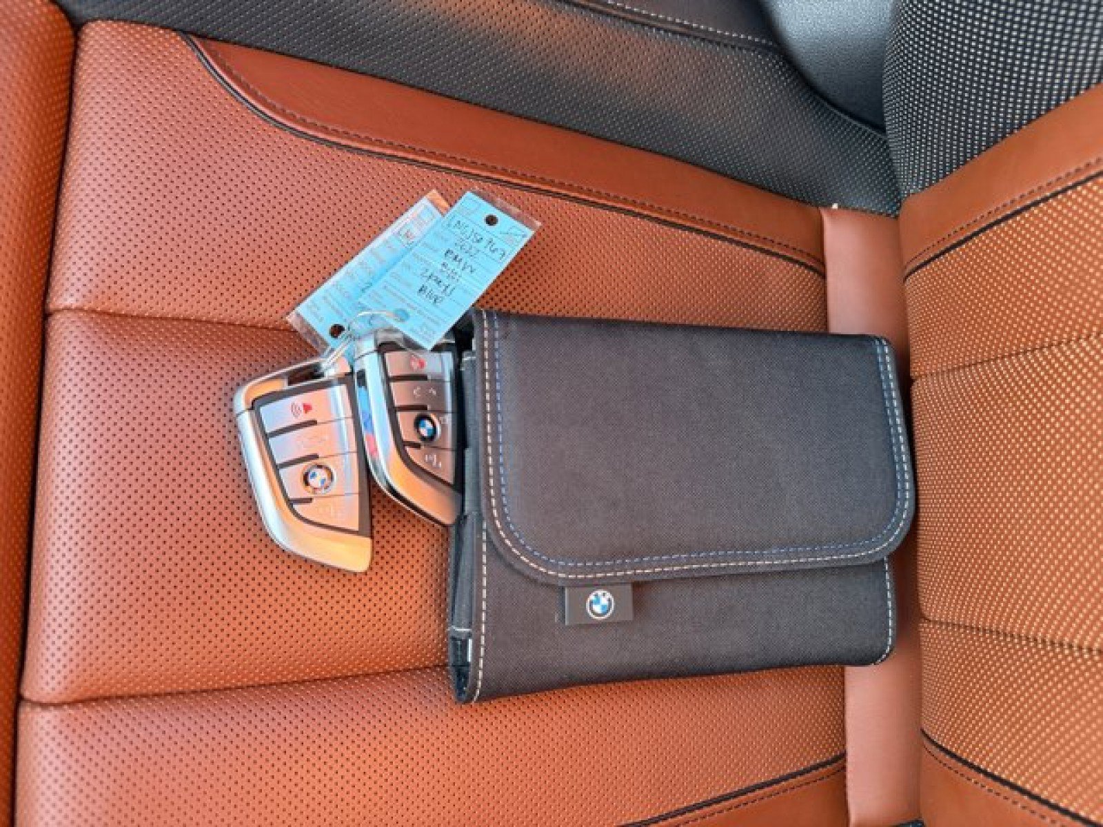 Used 2022 BMW 840i Coupe w/ Driving Assistance Package image 22