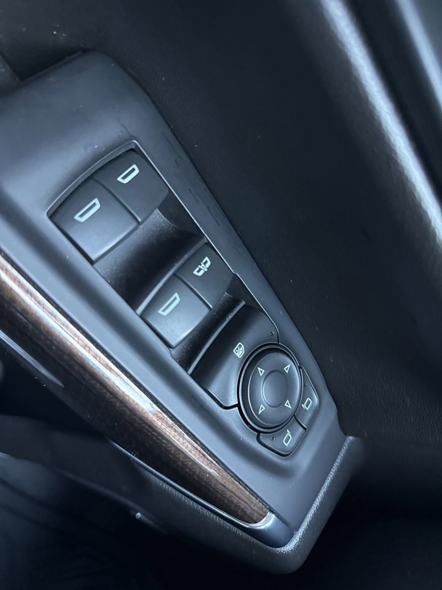 Used 2020 Chevrolet Silverado 1500 RST image 35