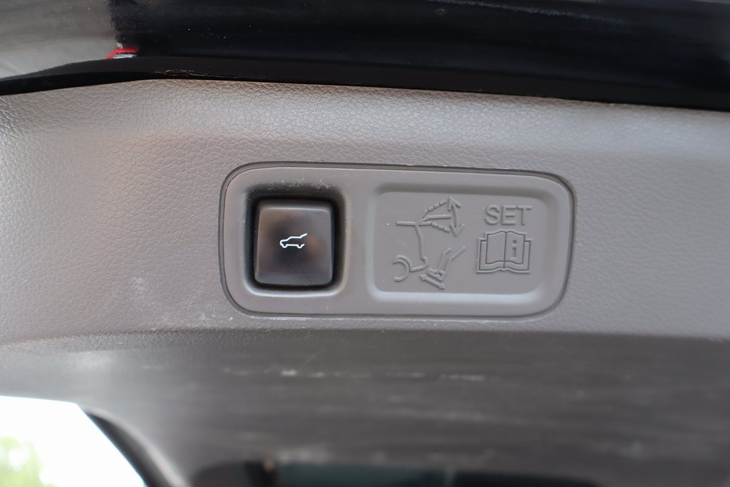 Used 2020 Ford Expedition Limited image 31