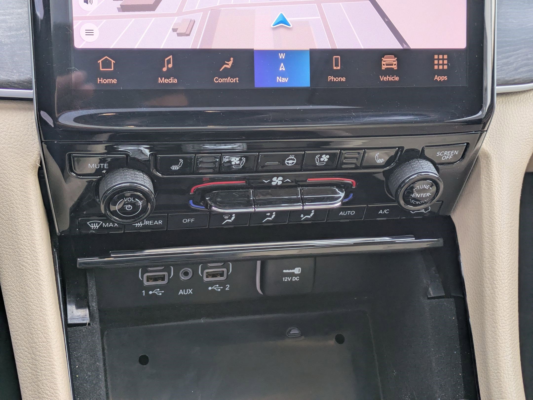 Used 2022 Jeep Grand Cherokee L Limited w/ Luxury Tech Group II image 23