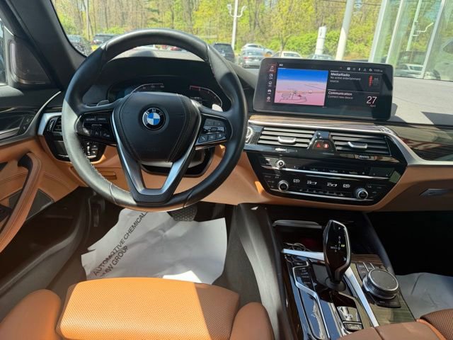 Used 2023 BMW 530i xDrive w/ Premium Package AWD/4WD image 12