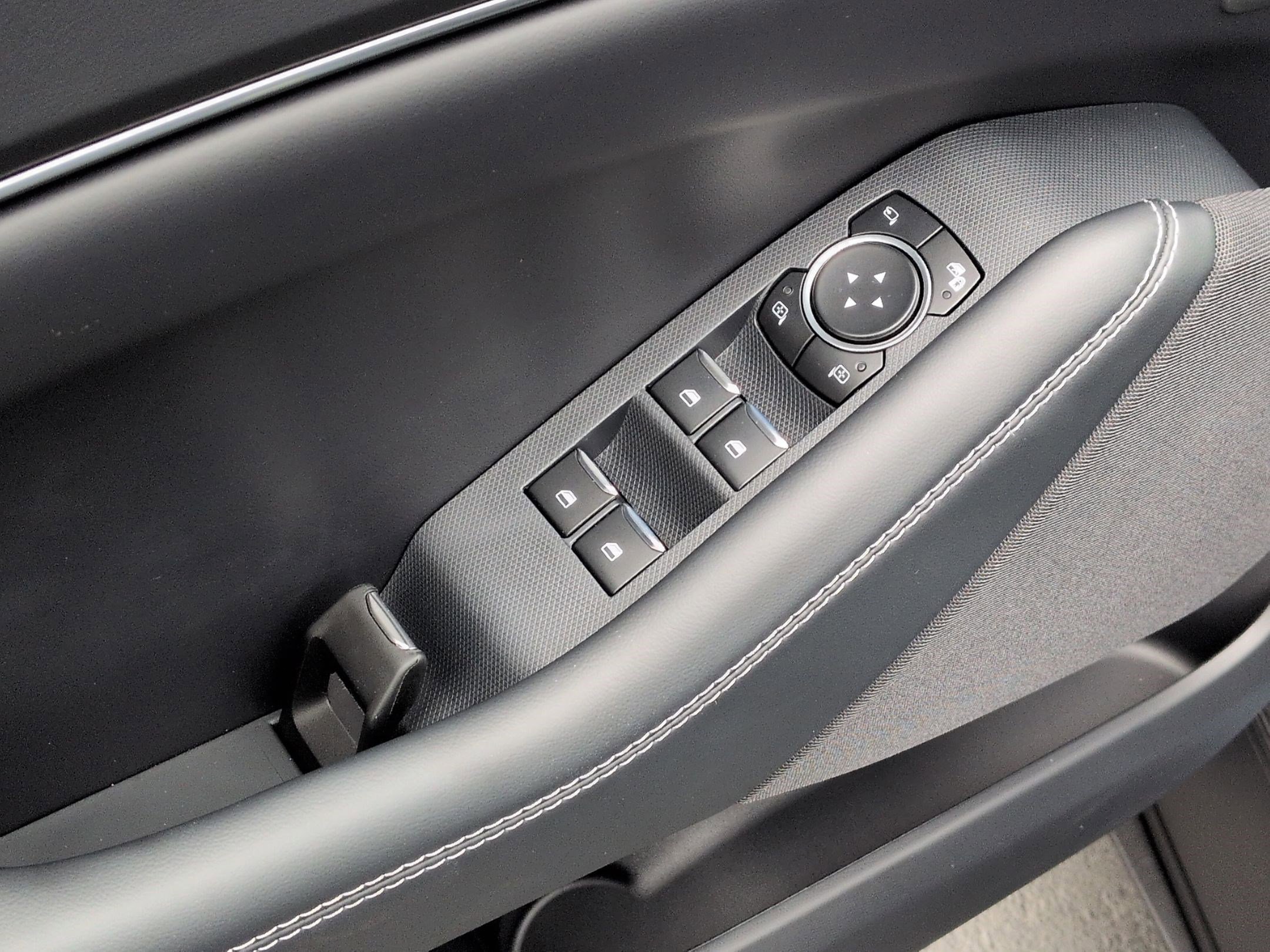 Used 2024 Ford Mustang Mach-E Select w/ Comfort Package Lite image 15