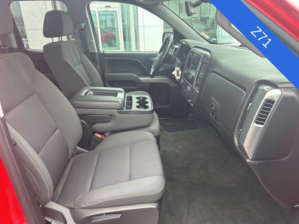 Used 2018 Chevrolet Silverado 1500 LT AWD/4WD image 7