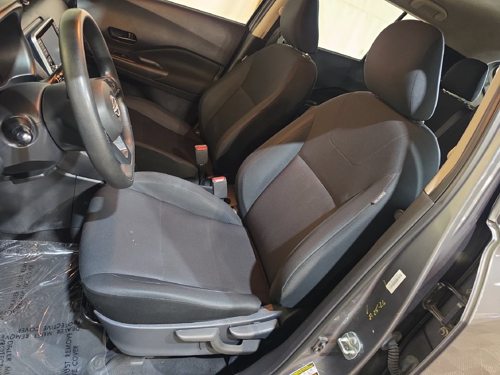 Used 2023 Nissan Kicks S FWD image 13