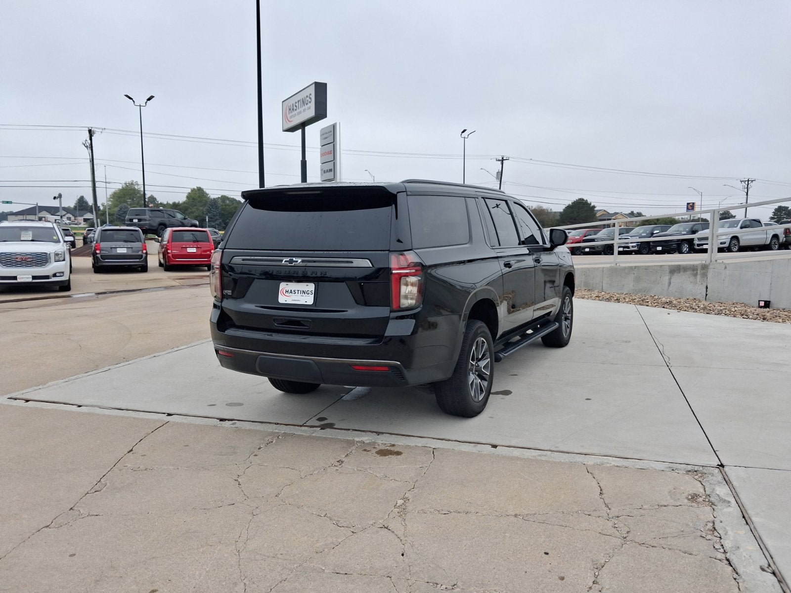 Used 2021 Chevrolet Suburban Z71 w/ Rear Media and Nav Package AWD/4WD image 5