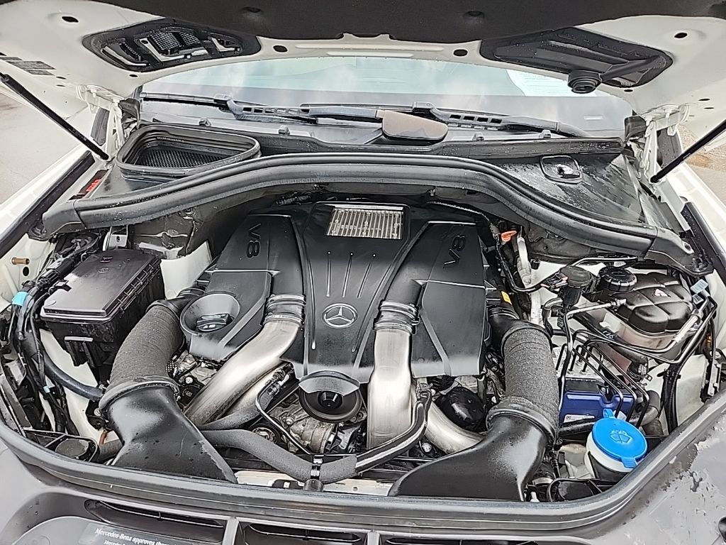 Used 2018 Mercedes-Benz GLS 550 4MATIC image 13