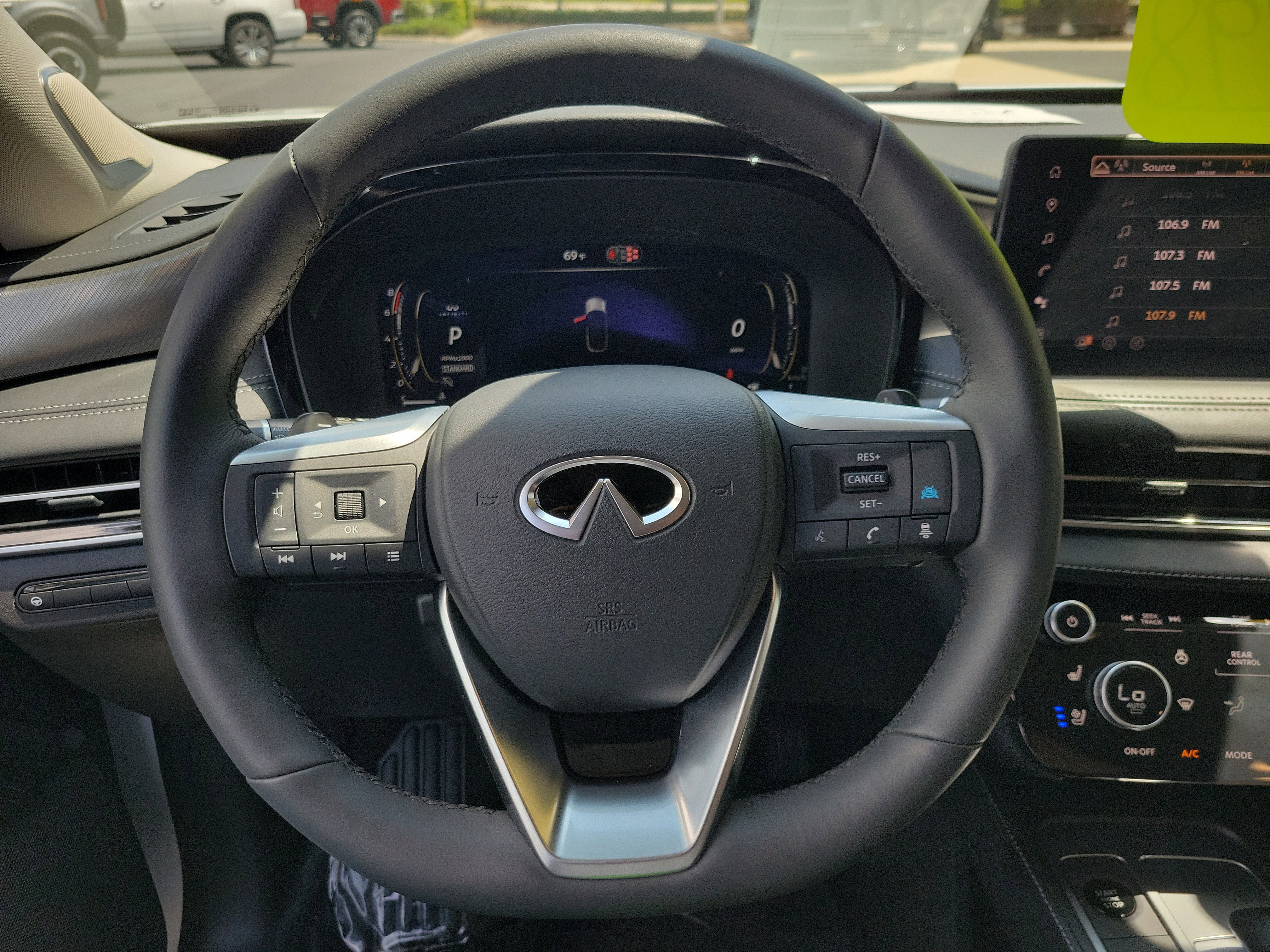 Certified 2026 INFINITI QX60 Luxe w/ Cargo Package image 29