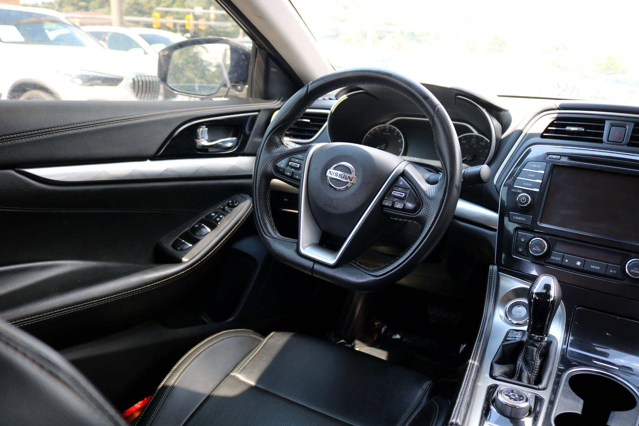 Used 2022 Nissan Maxima SV w/ Floor Mat Group image 25