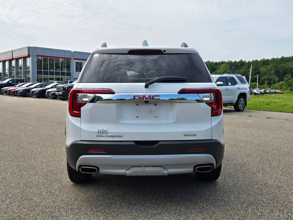Used 2020 GMC Acadia SLT w/ Driver Alert Package II AWD/4WD image 4