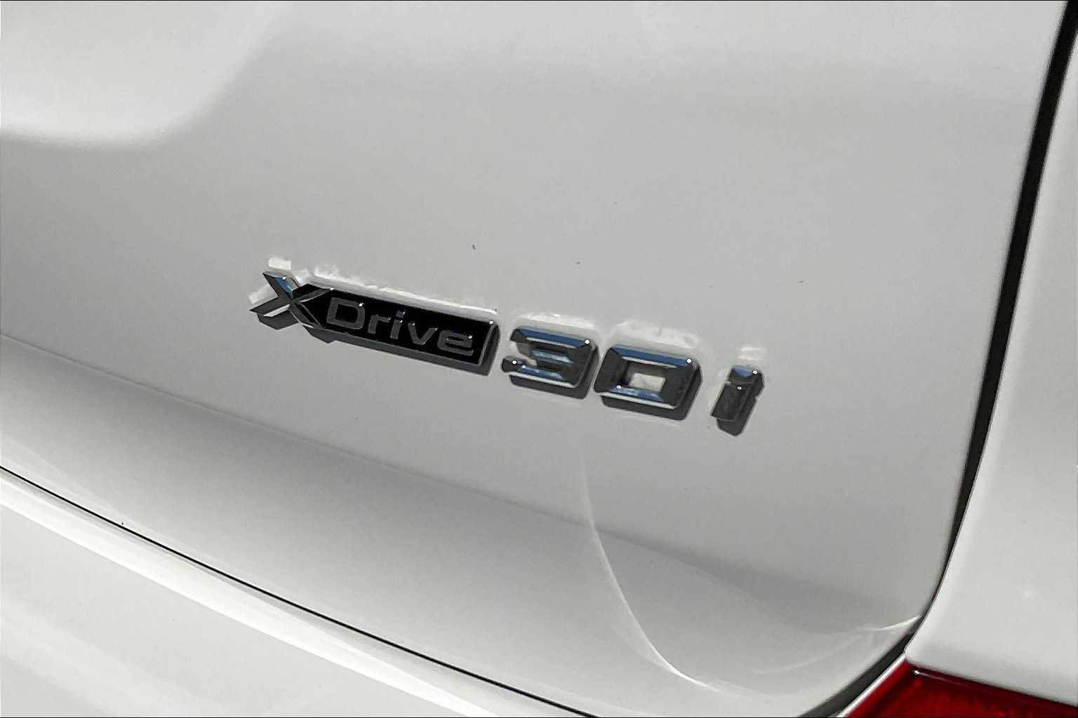 Used 2020 BMW X3 xDrive30i w/ M Sport Package 2 AWD/4WD image 9