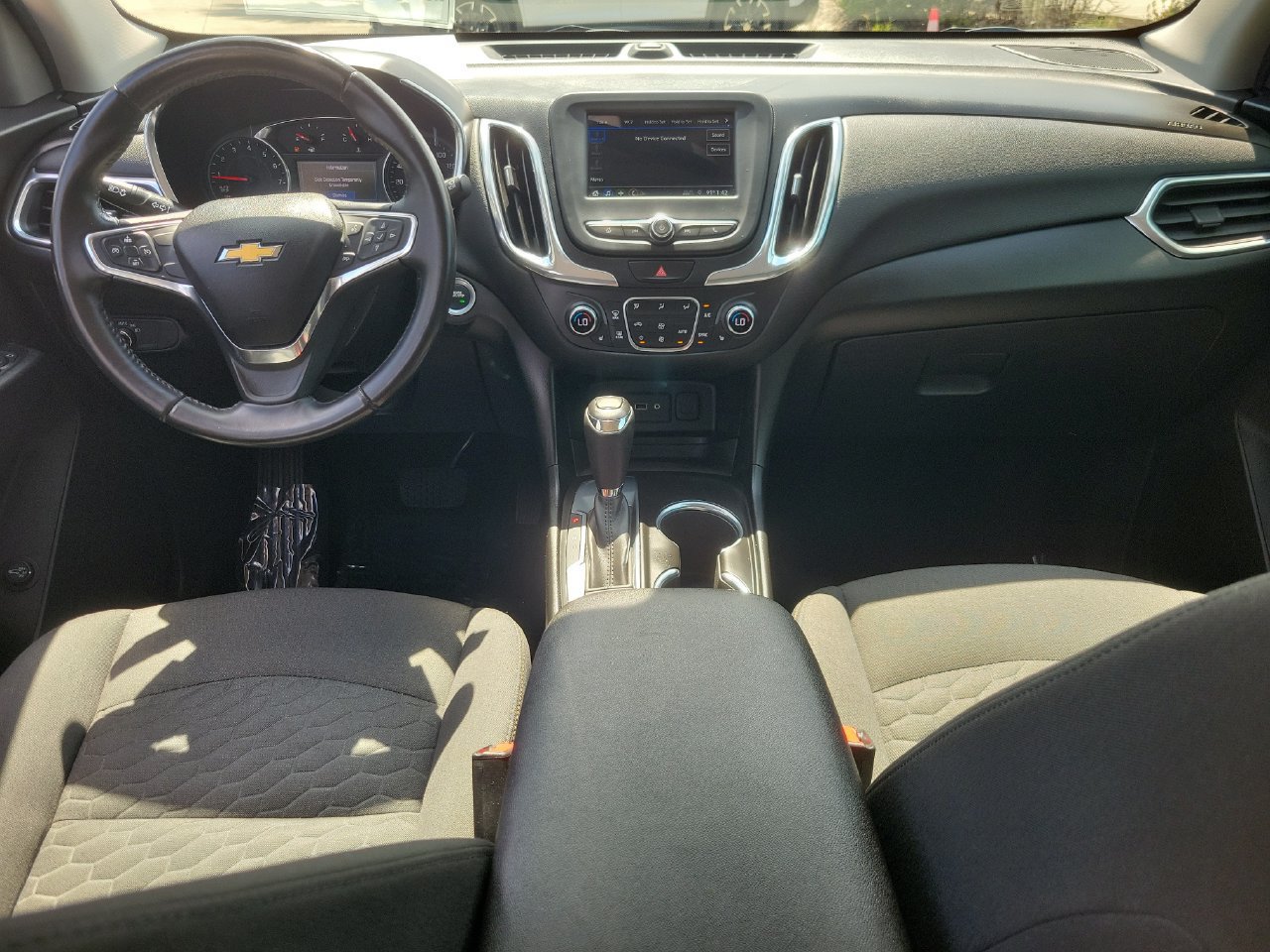 Used 2019 Chevrolet Equinox LT FWD image 12