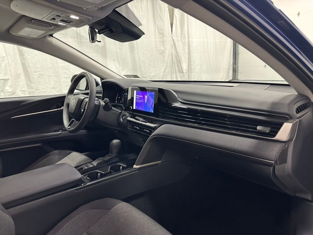 Used 2025 Toyota Camry LE FWD image 62