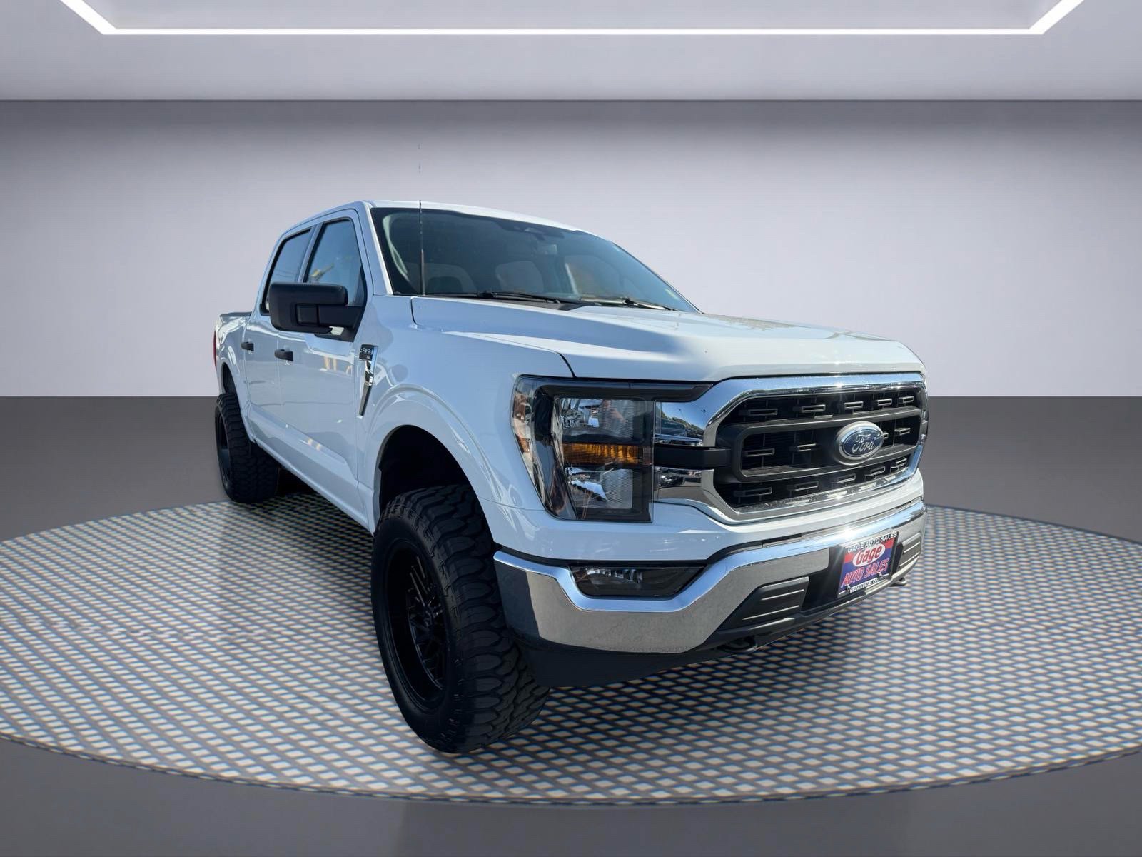 Used 2023 Ford F150 XLT w/ Equipment Group 301A Mid AWD/4WD image 12