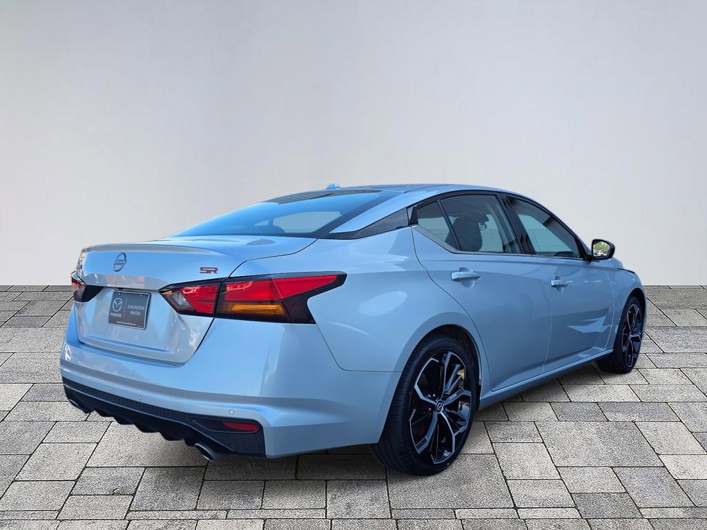 Used 2024 Nissan Altima 2.5 SR image 7