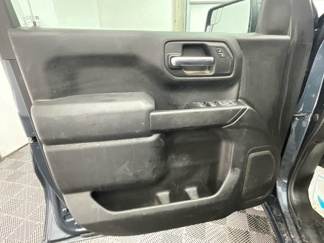 Used 2019 Chevrolet Silverado 1500 Custom w/ Custom Value Package image 15