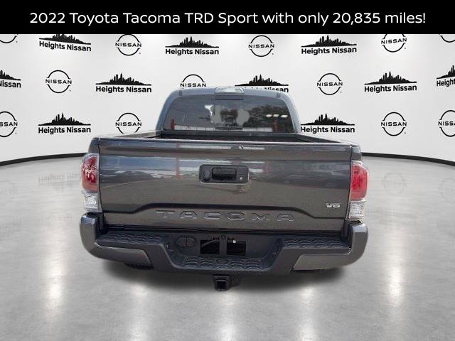 Used 2022 Toyota Tacoma TRD Sport AWD/4WD image 8