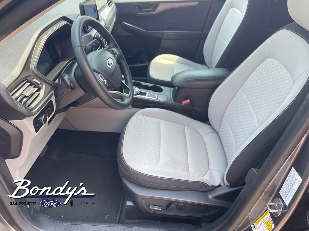 Used 2024 Ford Escape Active FWD image 10