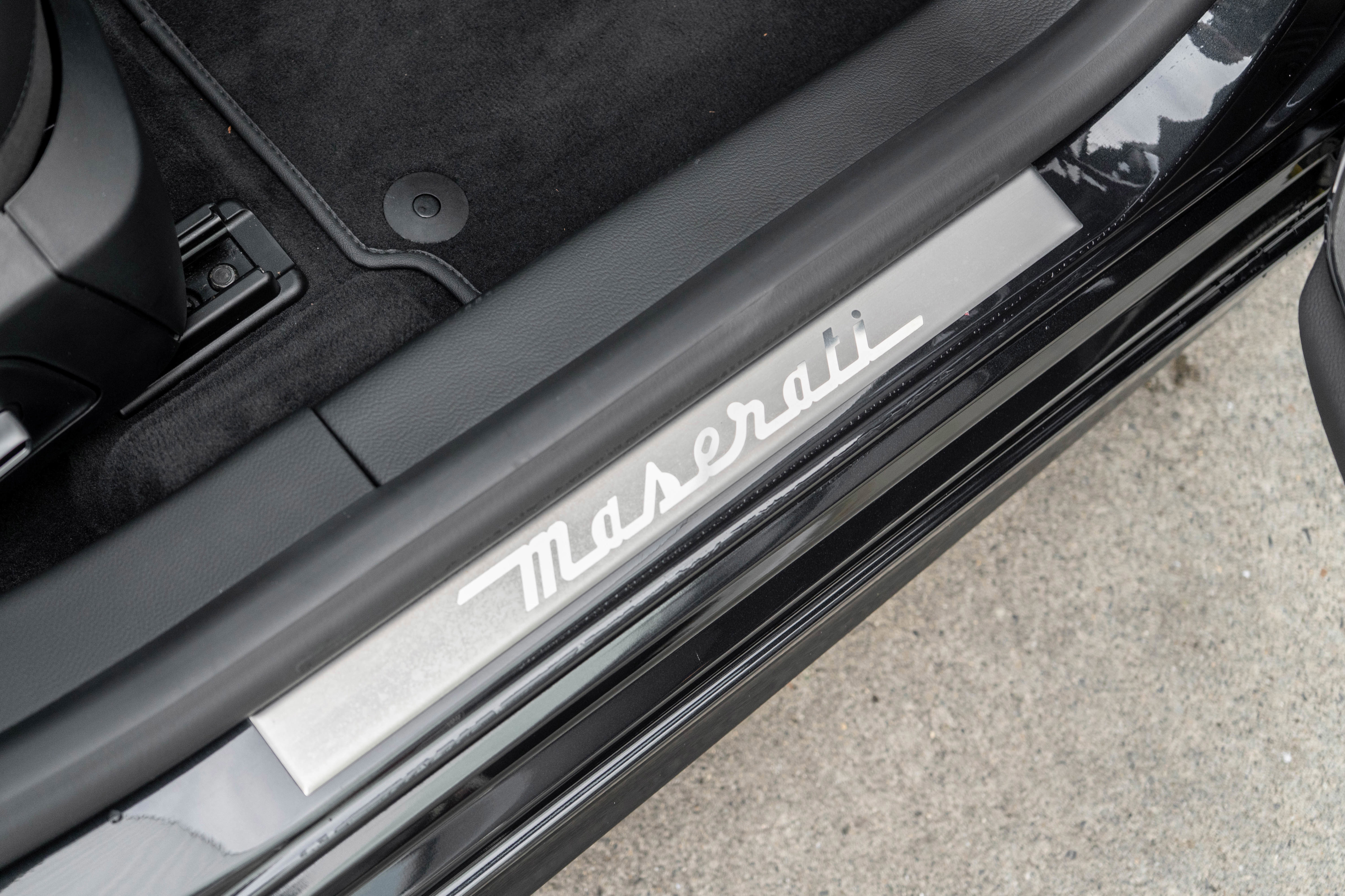 Used 2021 Maserati Quattroporte Trofeo image 30