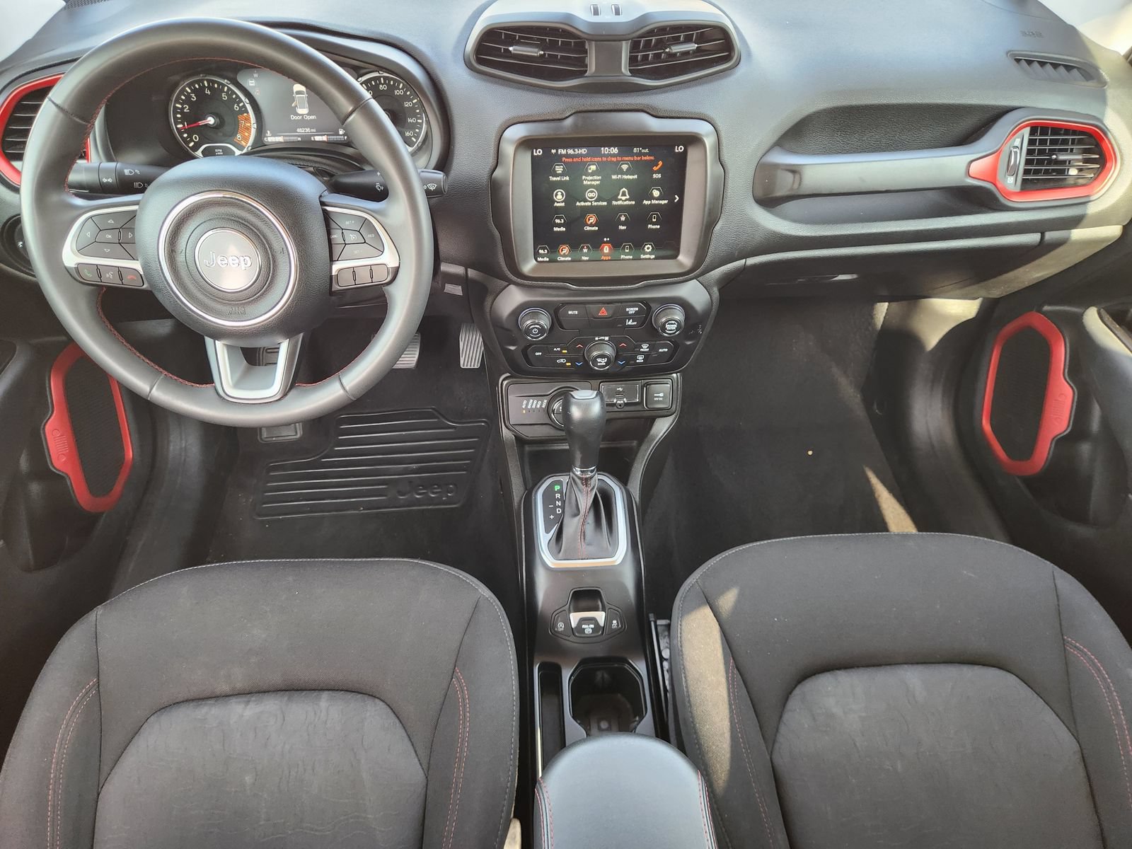 Used 2023 Jeep Renegade Trailhawk AWD/4WD image 24