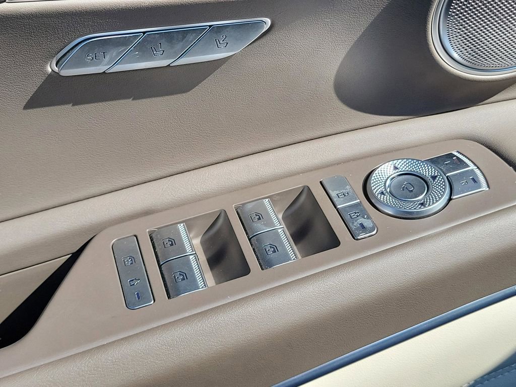 Used 2024 Genesis GV80 3.5T Prestige Signature image 22