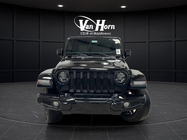 Used 2023 Jeep Gladiator Overland AWD/4WD image 8
