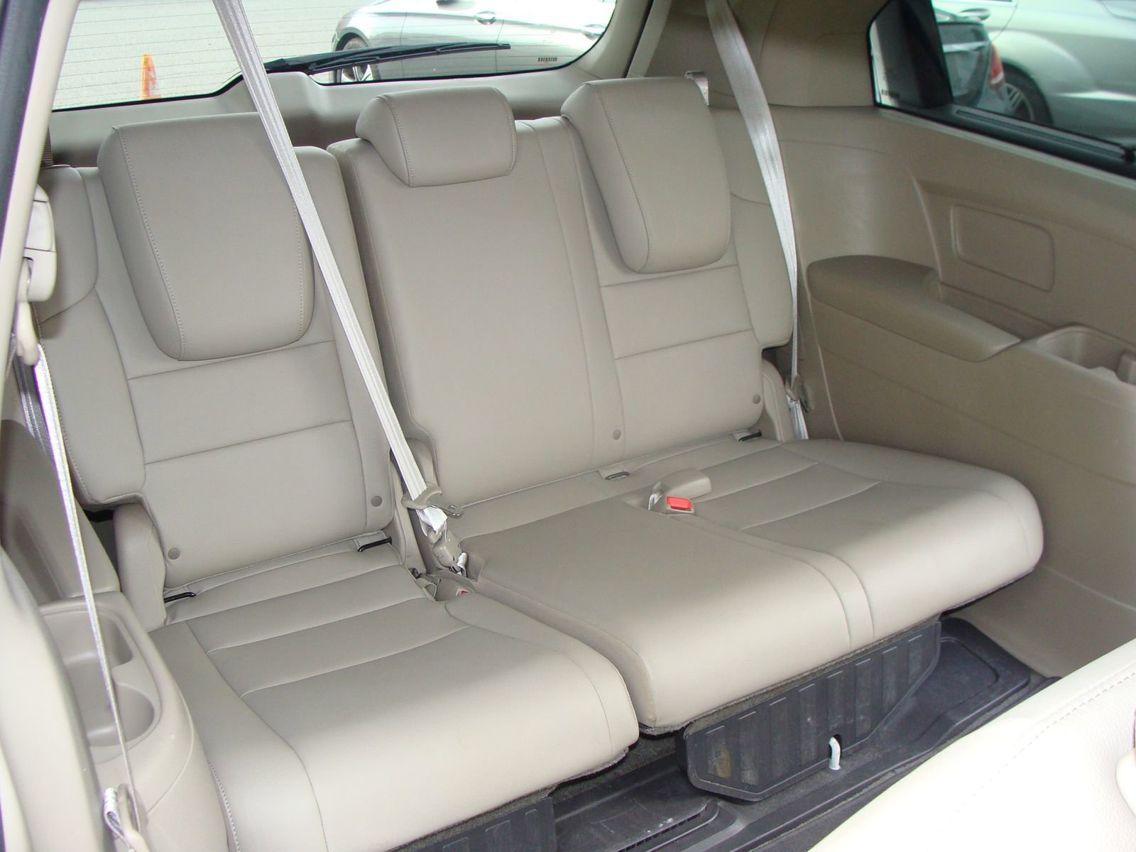 Used 2015 Honda Odyssey EX-L image 12