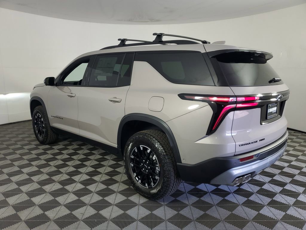 New 2026 Chevrolet Traverse Z71 w/ Enhanced Driving Package AWD/4WD image 6