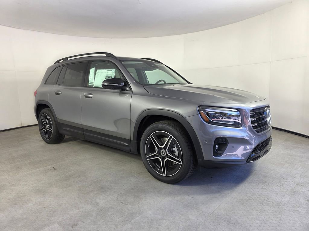 New 2026 Mercedes-Benz GLB 250