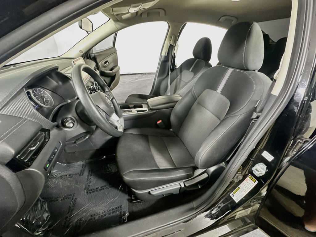 Used 2023 Nissan Sentra SV FWD image 17